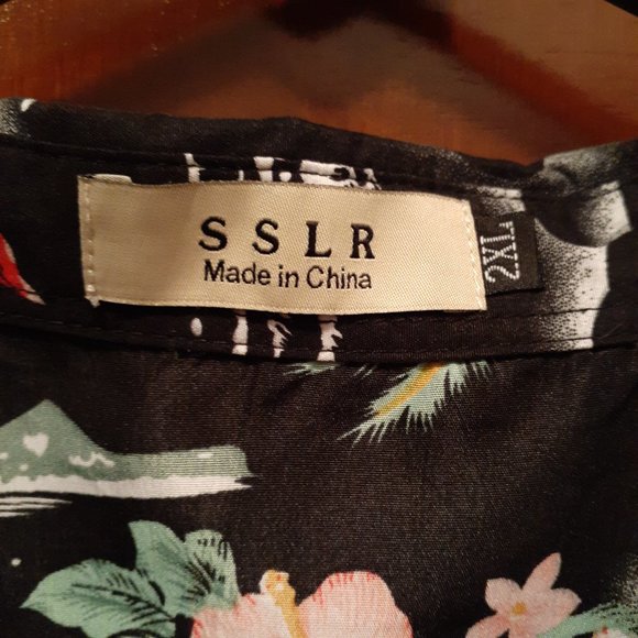 SSLR Black Coral Men's Flamingo Palm Tree Hawaiian Short Sleeve Shirt - Size 2XL - Picture 4 of 6